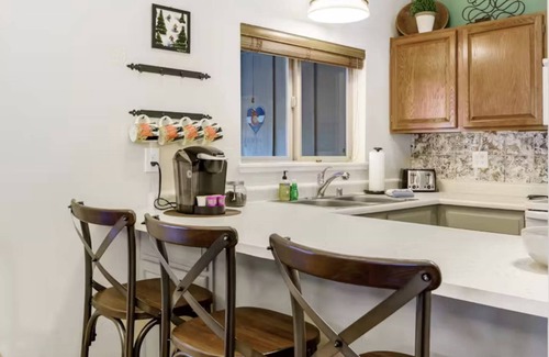 Pagosa Springs Condo | Crazy Horse Condo: Cozy Mountain Getaway, Fireplace, Patio, Walk Distance to Cafes, Dining and Shops