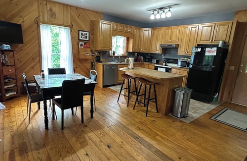 Clayton Cabin | Creek, Seclusion, Pet Friendly
