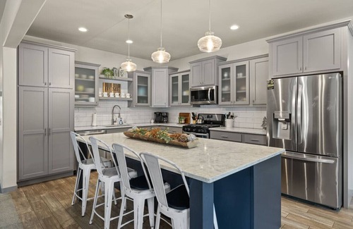 Deadwood House | Crescent Moon Retreat