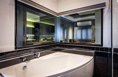 Buriram Hotel | Cresco Hotel Buriram