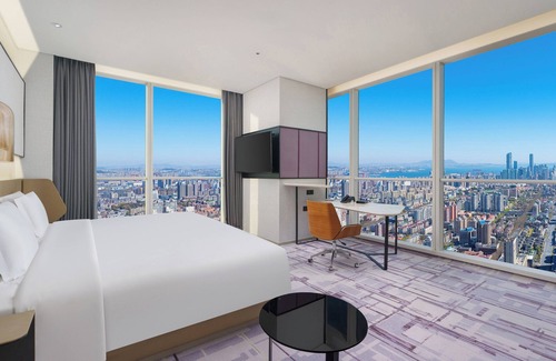 Xinghai Commercial Area Hotel | Crowne Plaza Dalian Xinghai by IHG