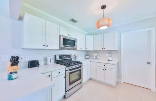 Edgewood House | Cruise house STR-1761