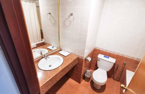 Pelabuhan Klang Hotel | Crystal Crown Hotel Harbour View