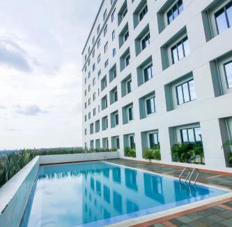 Pelabuhan Klang Hotel | Crystal Crown Hotel Harbour View, Port Klang