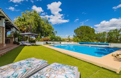 Coin House | Cubo's Casa Rural Christoria