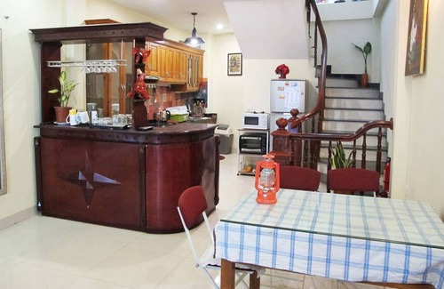 Yen Phu Apartment | Cucku Yen Hoa - Apple room