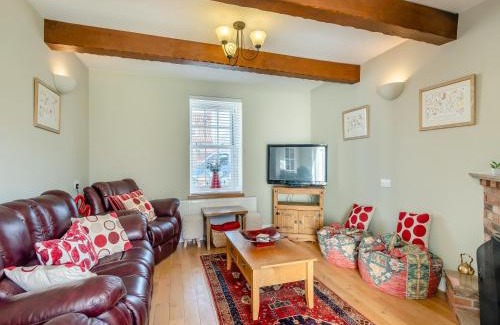 Caister-on-Sea House | Curlew Cottage