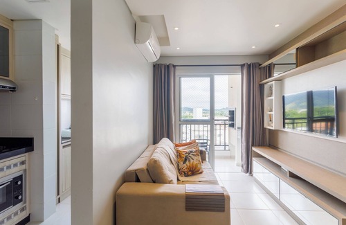 Penha Apartment | Curta Praia do Quilombo - Palladium I