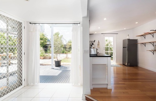 Evandale House | Cute as A Button Cottage in Charming Evandale