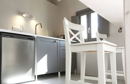 Finikia House | Cycladic House in Finikia Oia with jacuzzi