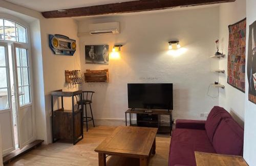 Le Pontet Apartment | Cyril - Appartement Pontet climatisé