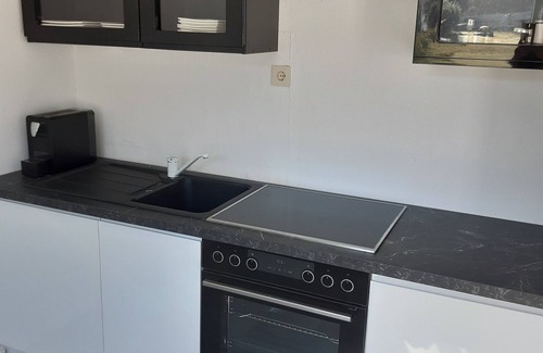 Niedenstein House | D&B staycation Ferienpark Modern apartment "Die Kugel" (child- pet friendly)