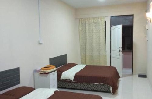 Pulau Pasir Hotel | D Bayu Villa Pantai Cahaya Bulan