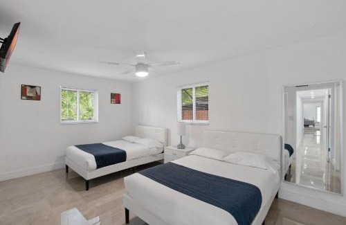 Coral Way Villa | D'Mauchi House
