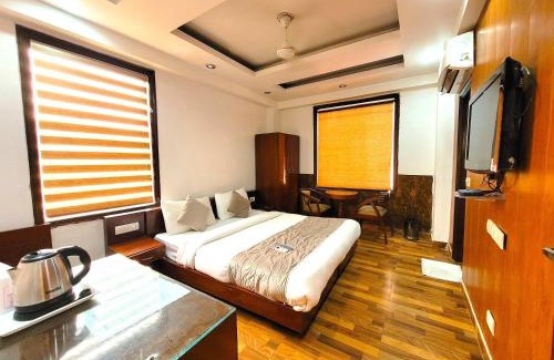Karol Bagh Hotel | Daanish Residency in Karol Bagh Delhi Near Ganga Ram Hospital