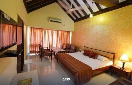 Palwal Hotel | Dabchick Tourist Resort