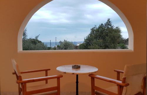 Agia Paraskevi Apartment | Dagris Villa Studios