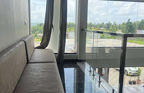 Ahwa Resort | Daksh The Valley Resort - Saputara