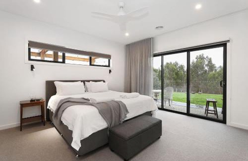 Whoorel House | Dalhousie on Pennyroyal Birregurra