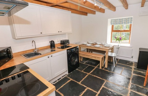 Llansaint Cottage | Dalton Cottage