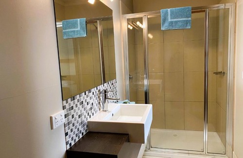 Terang Hotel | Dalvue Motel