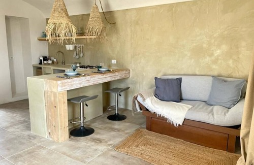 Pantelleria House | Dammuso Elisir Rosa - Private Jacuzzi and Garden