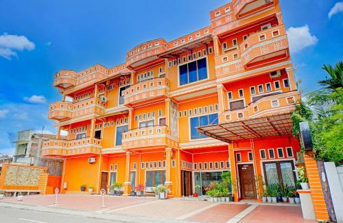 Banda Aceh Apartment | Dancenter Kuta Alam Near Masjid Oman Al-Makmur Formerly Daka Hotel