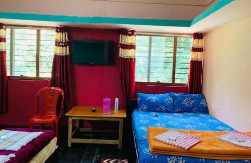 Dandeli House | Dandeli Crocodile Valley Homestay