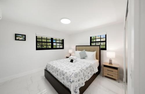 Melaleuca Gardens House | Dania Beach Unit 1 By Pmi