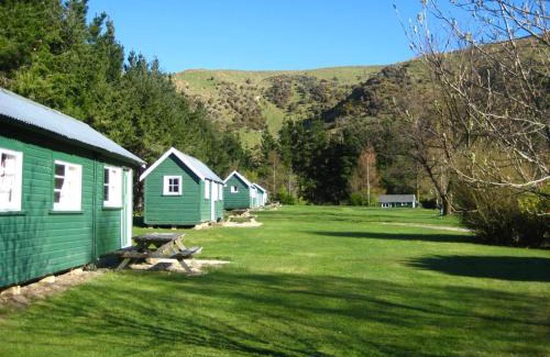 Livingstone Other | Danseys Pass Holiday Park