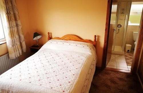 Creegh House | Danubio Guest Accommodation