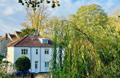 Keynsham Apartment | Dapps Hill Haven