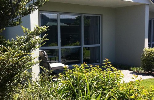 Darfield Hotel | Darfield Motel