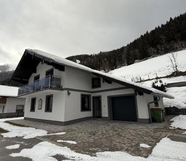 Kleinsolk House | Dark Sky ONE