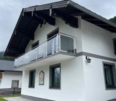 Kleinsolk House | Dark Sky ONE