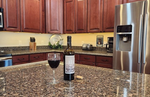 Wellton House | DARLENES ON THE PIER nSnowbird Seasonal rental on the lake!