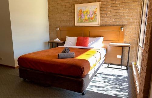 Wentworth Hotel | Darling Junction Motor Inn
