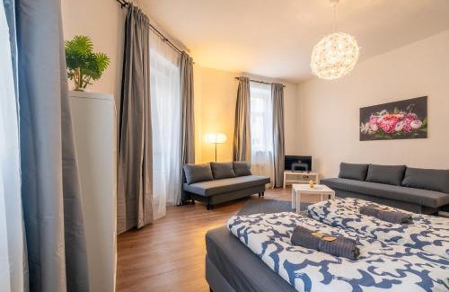 Lindenau Apartment | Das echte Leipzig entdecken -Aura3000