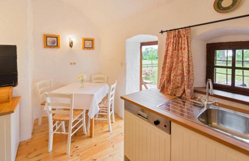 Steinakirchen am Forst House | Das Laffelberghaus