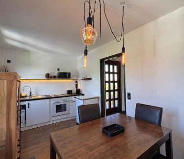 Kohfidisch Apartment | Das Sonnenhut Kellerstöckl am Csaterberg