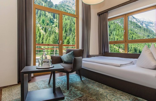 Mandarfen Hotel | DAS VIER Sport,- und Wellnesshotel