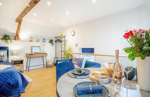 Fenny Compton House | Dassett View