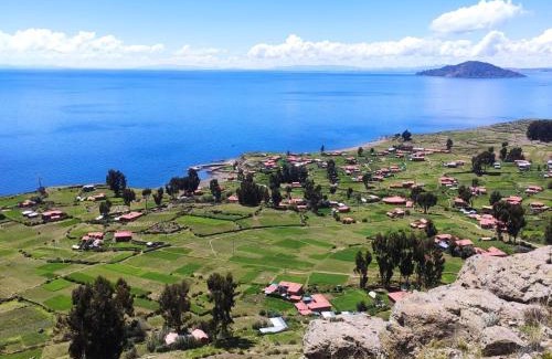 Isla Amantani Cabin | Dawn House - Lago Titicaca