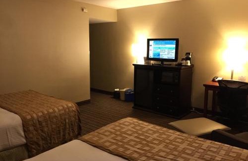 Terrace Hotel | Days Inn by Wyndham Terrace