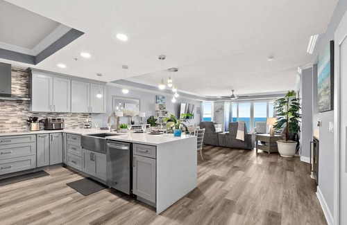 Bridgeport Heights Condo | Daytona Beach Luxury 3bed 3bath beachfront family condo.n