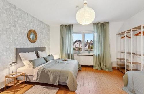 Andernach Apartment | DD Homes - Haus im Grünen - 7 Betten,3 SZ,Terrasse,110 qm