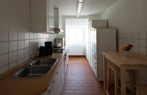 Klaushagen Apartment | Appartment in manour house with park. Lake nearby. Enjoy Naturepark.