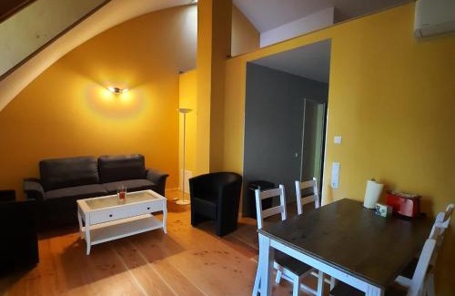 Petershagen b Fredersdorf b Berlin Apartment | Inspektorhaus-Behlendorf