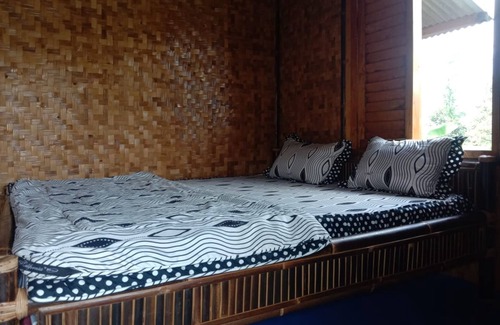 Pamijahan Hotel | De Salak Homestay