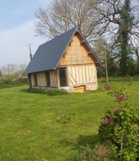 Eturqueraye House | De terre et de bois.